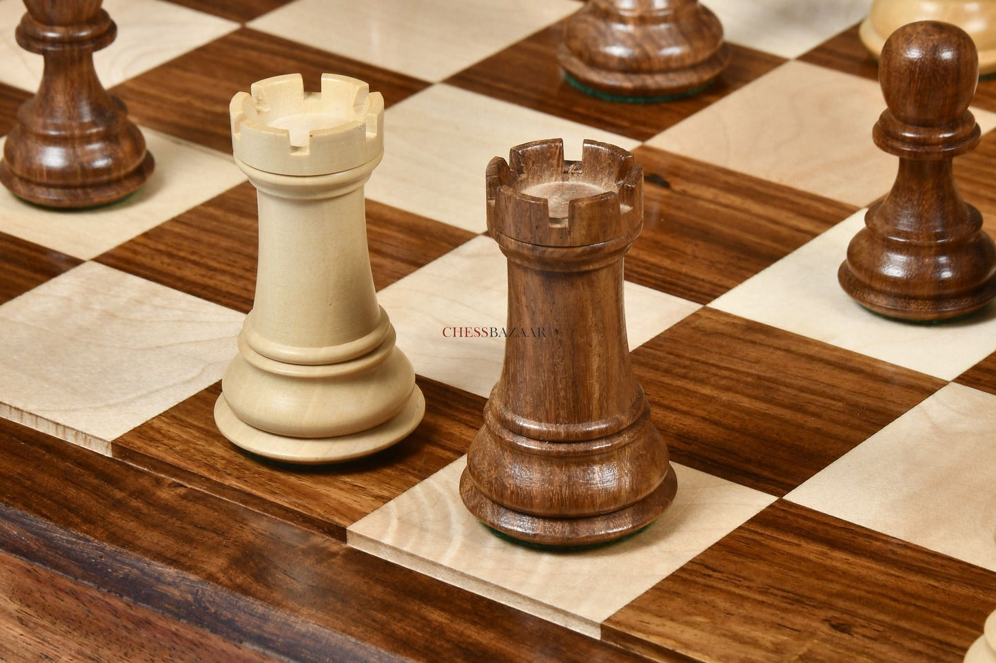 Derby Knight Staunton Weighted Chess Pieces in Sheesham & Boxwood - 4.1" King