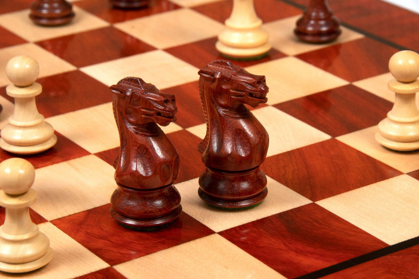 The Classic 101 Staunton Series Club Size Weighted Chess Pieces in BudRosewood & BoxWood - 3.0" King