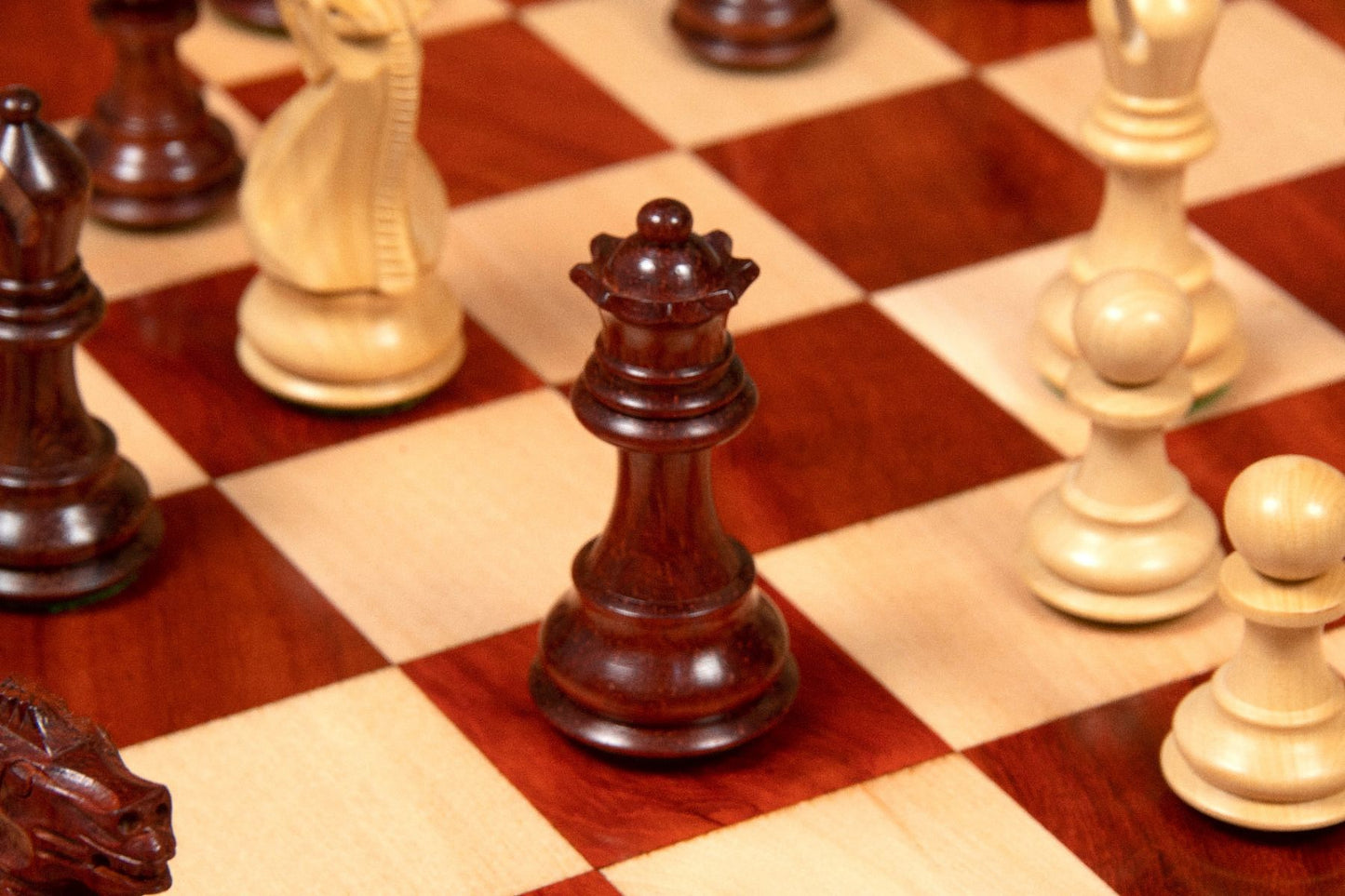 The Classic 101 Staunton Series Club Size Weighted Chess Pieces in BudRosewood & BoxWood - 3.0" King