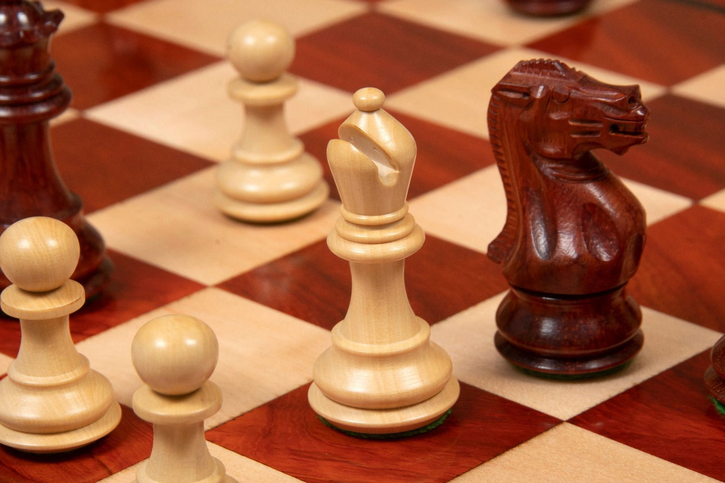 The Classic 101 Staunton Series Club Size Weighted Chess Pieces in BudRosewood & BoxWood - 3.0" King