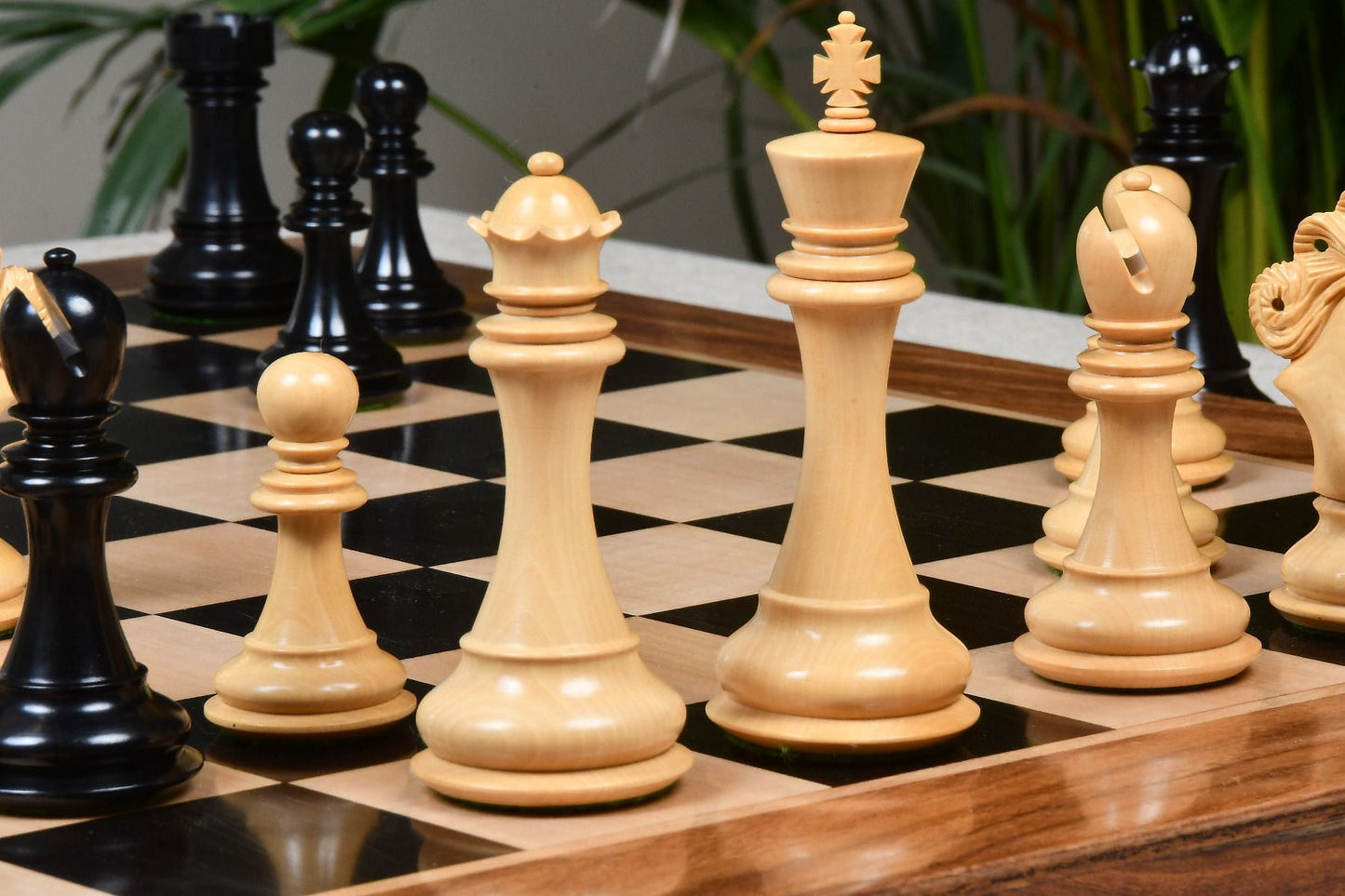 The Pegasus Series Artisan Staunton Chess Pieces version 2.0 in Ebony / Boxwood - 4.6" King