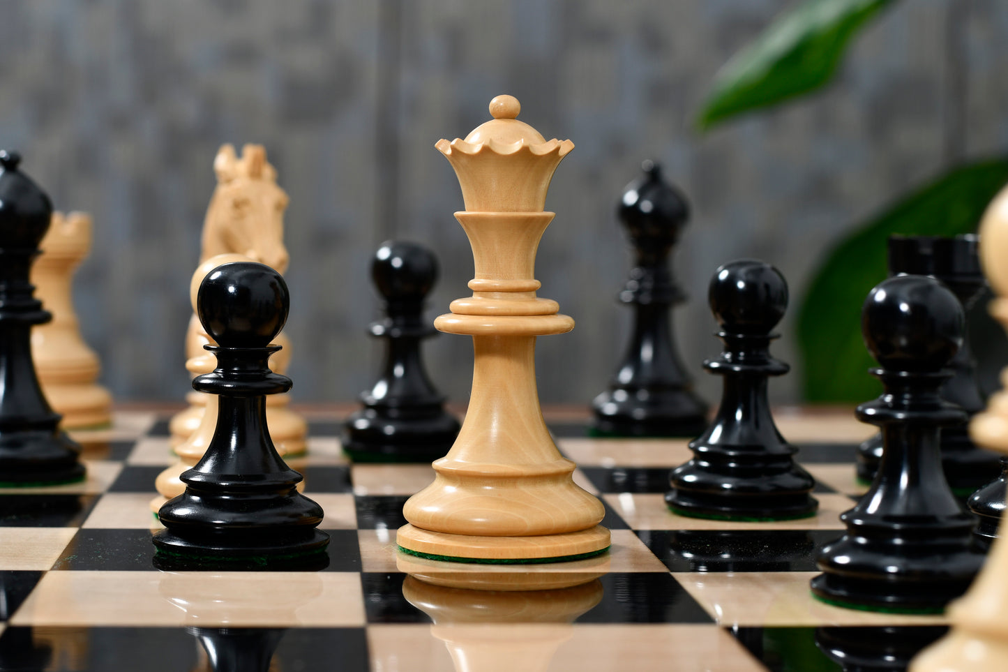 The Monarch’s Gambit Handcrafted Luxury Chess Pieces – in Ebony & Boxwood 4.4" King