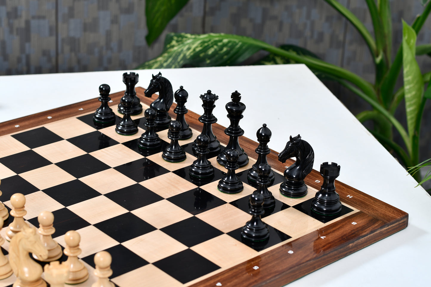 The Monarch’s Gambit Handcrafted Luxury Chess Pieces – in Ebony & Boxwood 4.4" King