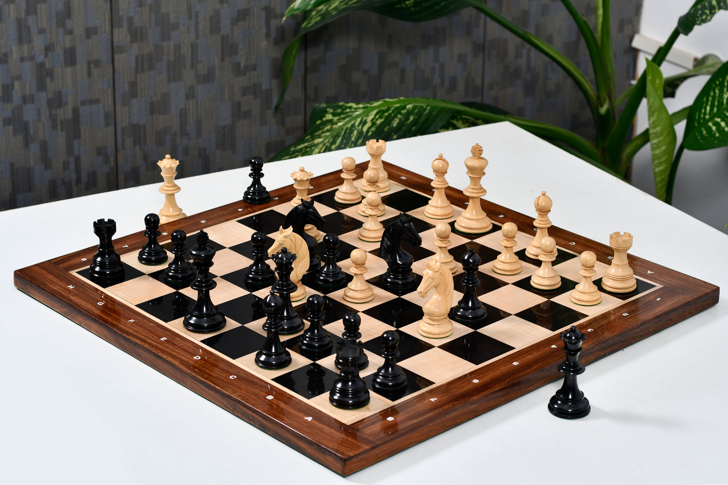 The Monarch’s Gambit Handcrafted Luxury Chess Pieces – in Ebony & Boxwood 4.4" King