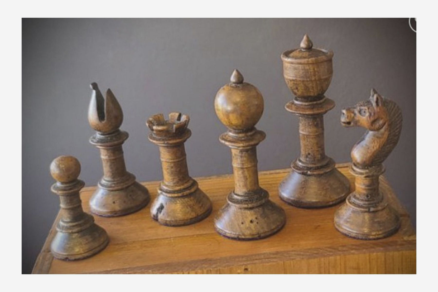 Exclusive Repro Old Antique Edinburgh Upright Chess Pieces in Distressed Boxwood and Ebonized Wood - 4.4" King with Extra Queens