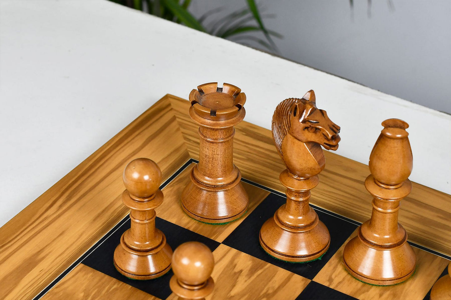 Exclusive Repro Old Antique Edinburgh Upright Chess Pieces in Distressed Boxwood and Ebonized Wood - 4.4" King with Extra Queens