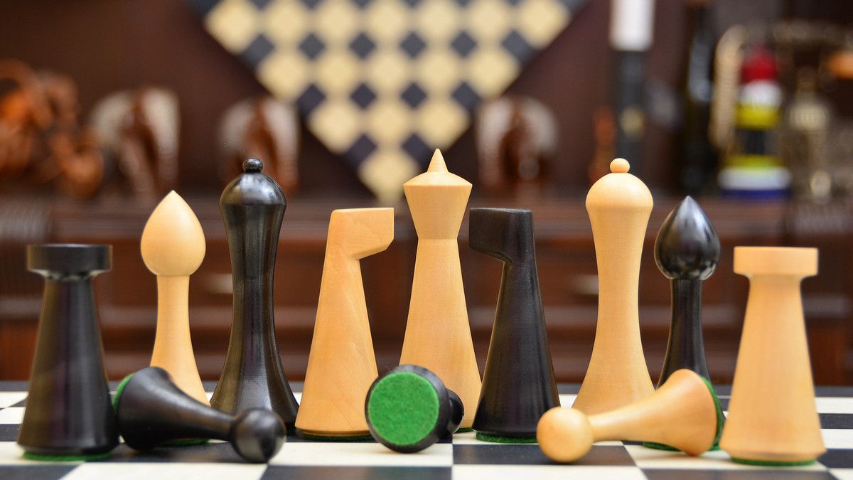 Combo of Minimalist Hermann Ohme Chess Set in Dyed Boxwood & Box Wood & Black Anigre Maple Wooden Chess Board - 3.75" King